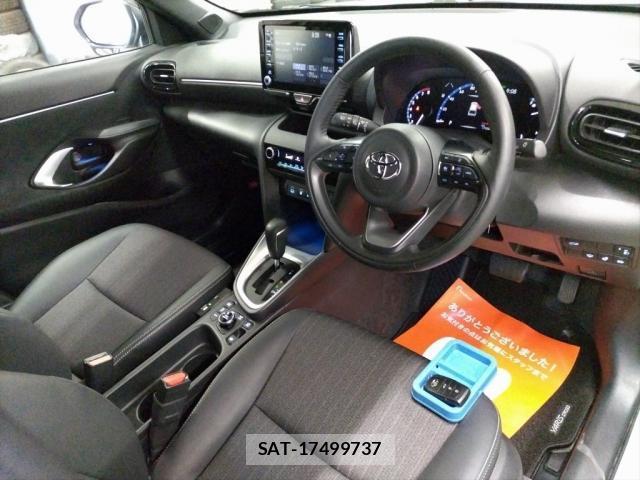 Toyota YARIS CROSS 2023-08 8548238-2