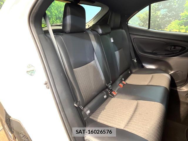Toyota YARIS CROSS 2023-10 8548448-8