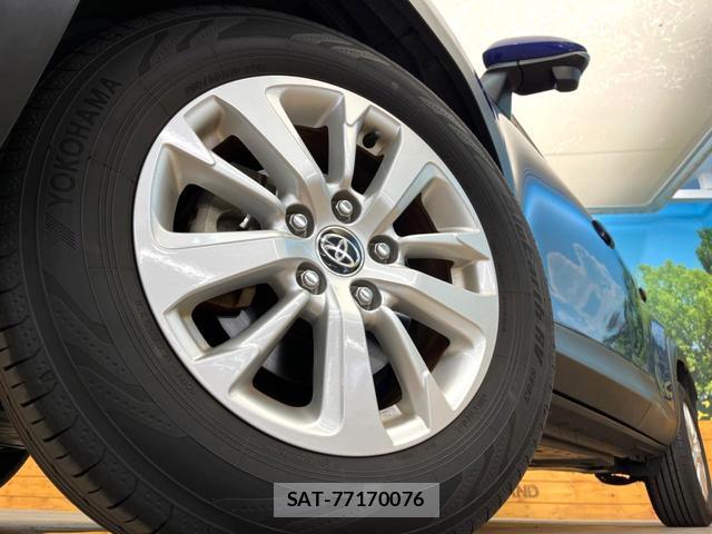 Toyota YARIS CROSS 2021-06 8548456-12