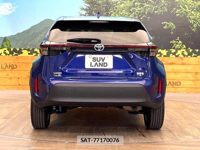 Toyota YARIS CROSS 2021-06 8548456-14