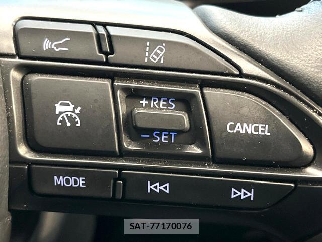 Toyota YARIS CROSS 2021-06 8548456-4