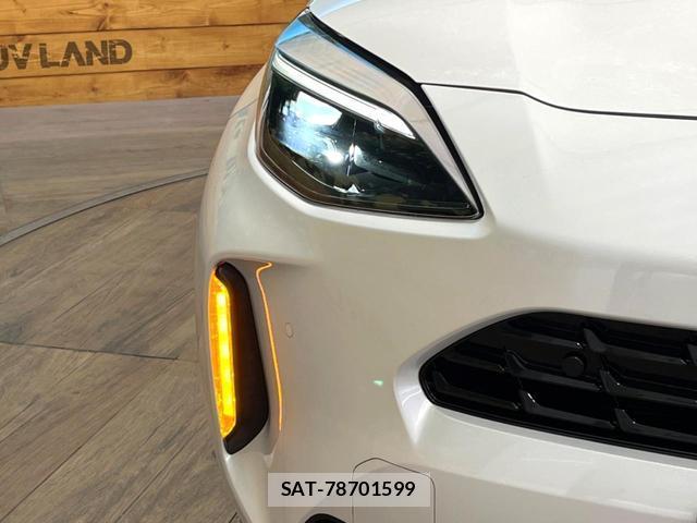 Toyota YARIS CROSS 2024-04 8548459-11