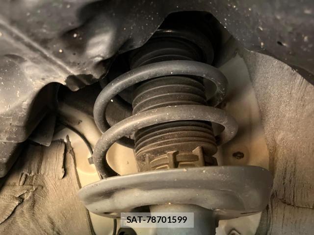Toyota YARIS CROSS 2024-04 8548459-19