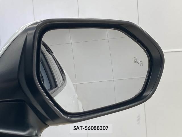 Toyota YARIS CROSS 2024-03 8549272-4