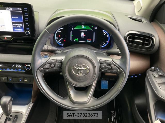 Toyota YARIS CROSS 2021-10 8549586-10
