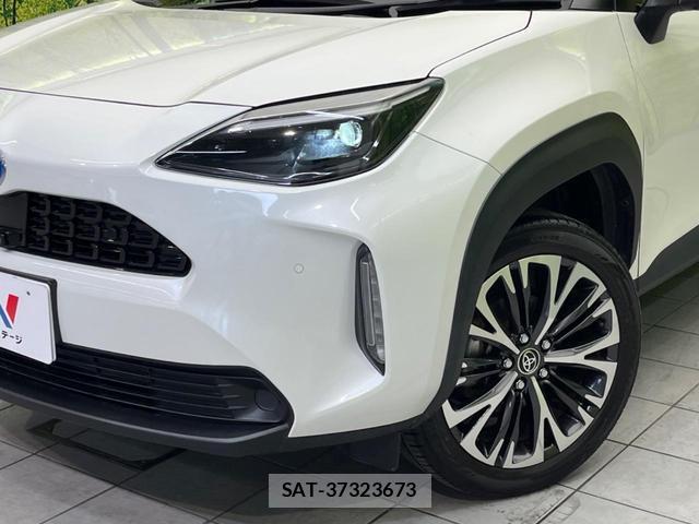 Toyota YARIS CROSS 2021-10 8549586-11