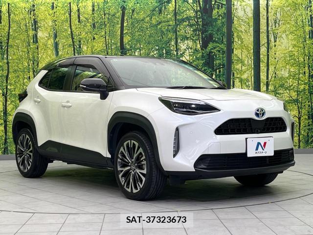 Toyota YARIS CROSS 2021-10 8549586-15