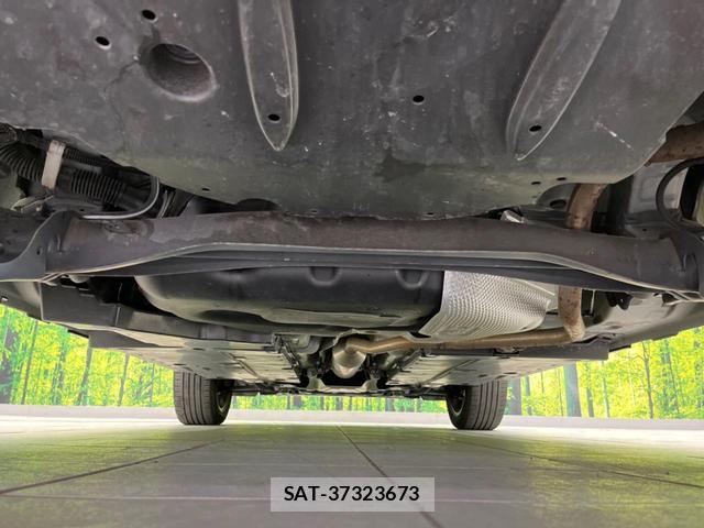 Toyota YARIS CROSS 2021-10 8549586-18