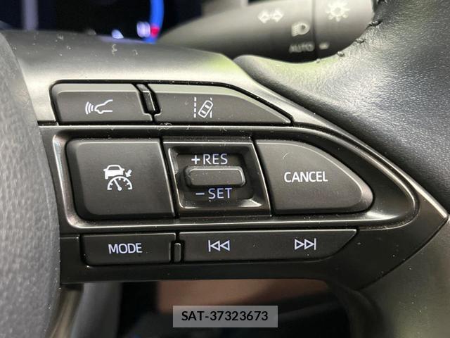 Toyota YARIS CROSS 2021-10 8549586-6