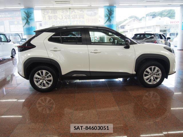 Toyota YARIS CROSS 2021-05 8549798-2