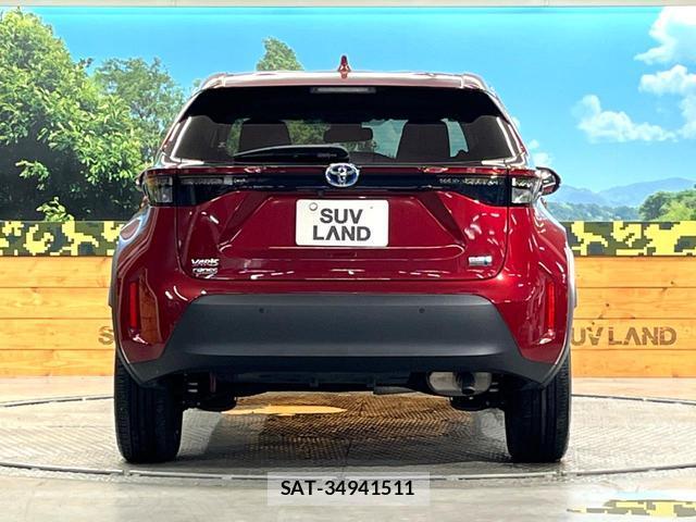Toyota YARIS CROSS 2023-03 8550057-14