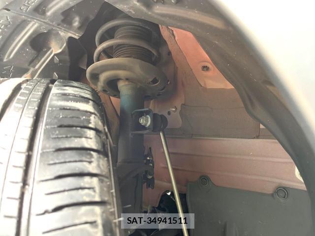 Toyota YARIS CROSS 2023-03 8550057-19