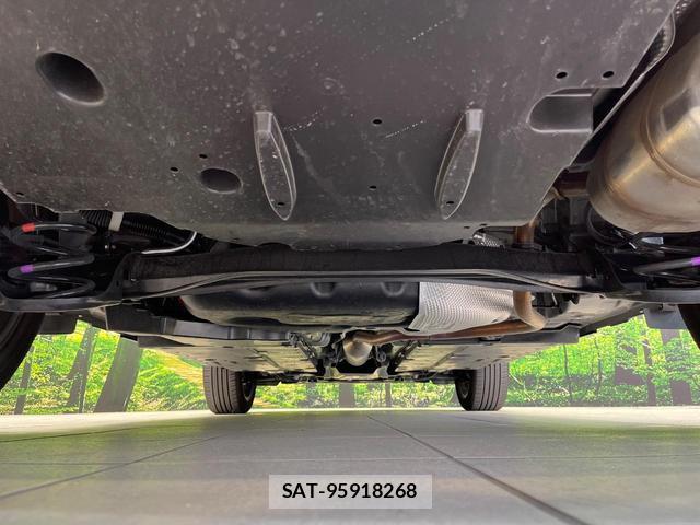 Toyota YARIS CROSS 2024-09 8550117-18