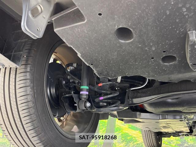 Toyota YARIS CROSS 2024-09 8550117-19