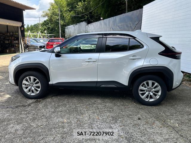 Toyota YARIS CROSS 2022-11 8550136-7