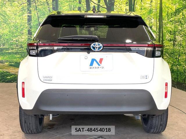 Toyota YARIS CROSS 2022-04 8550680-14