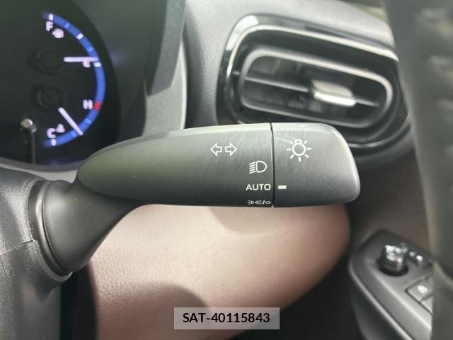 Toyota YARIS CROSS 2020-09 8550948-16