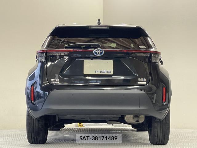 Toyota YARIS CROSS 2023-09 8551823-16