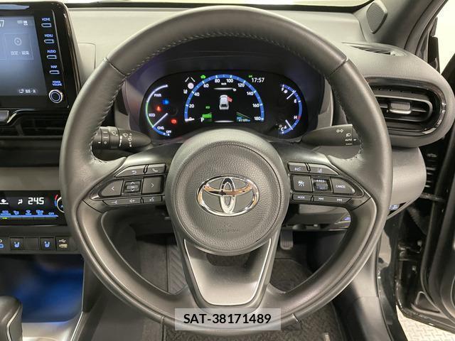 Toyota YARIS CROSS 2023-09 8551823-19