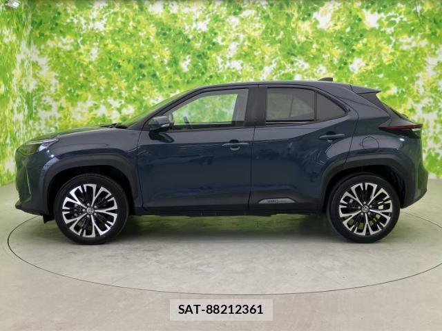 Toyota YARIS CROSS 2024-04 8552314-1