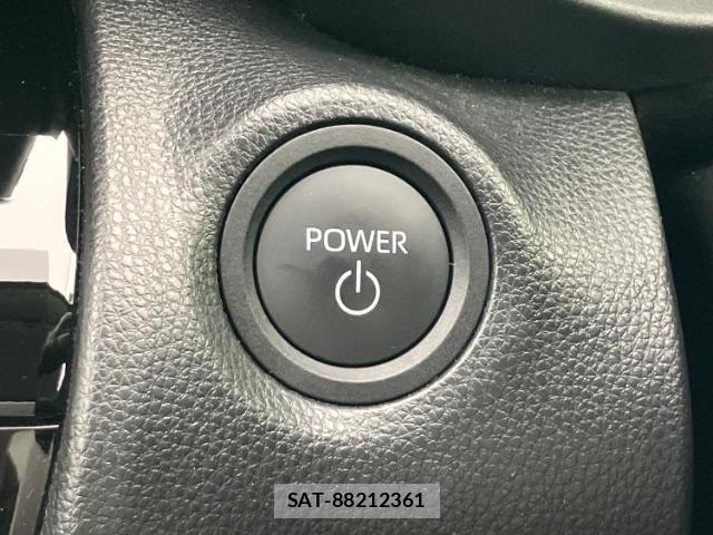 Toyota YARIS CROSS 2024-04 8552314-17