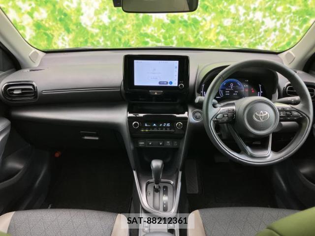 Toyota YARIS CROSS 2024-04 8552314-3