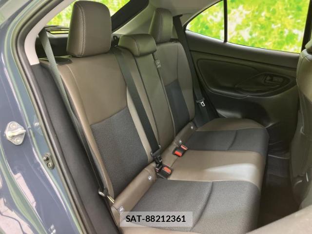 Toyota YARIS CROSS 2024-04 8552314-5