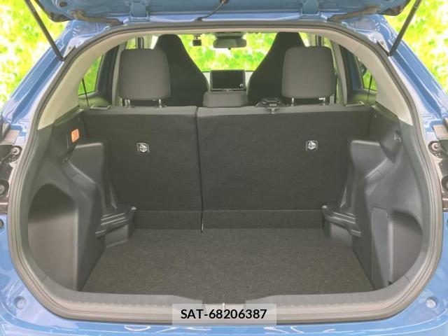 Toyota YARIS CROSS 2024-05 8552363-7