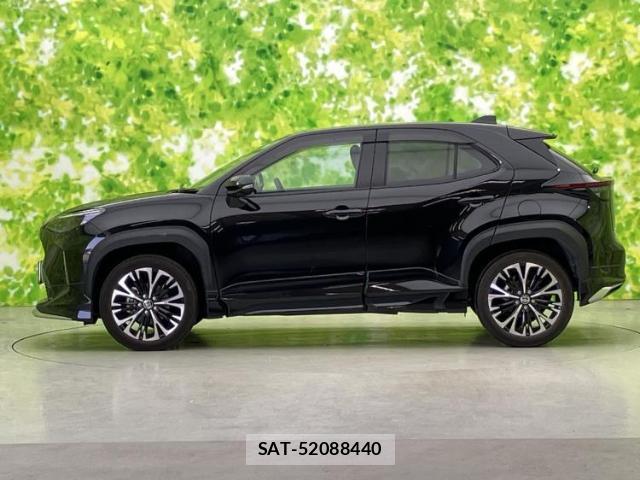 Toyota YARIS CROSS 2024-06 8552489-1