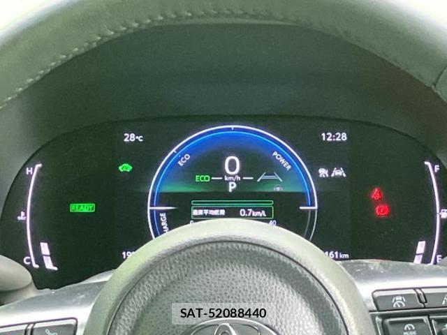 Toyota YARIS CROSS 2024-06 8552489-12