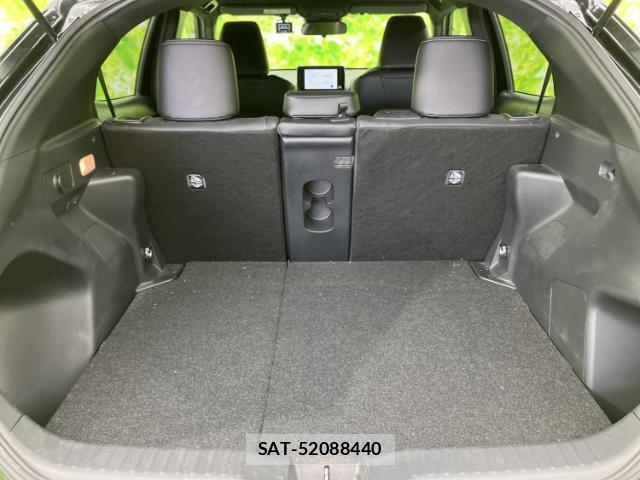 Toyota YARIS CROSS 2024-06 8552489-7
