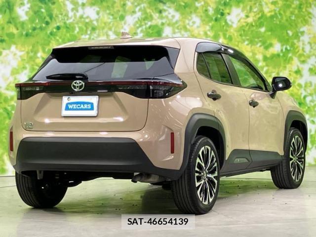 Toyota YARIS CROSS 2024-10 8552526-2