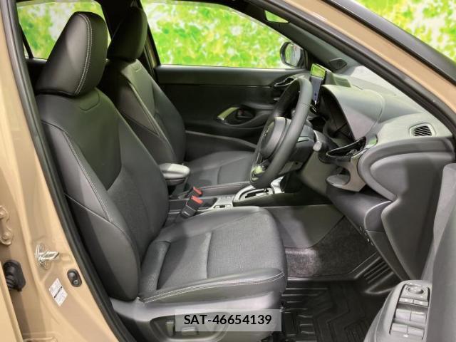 Toyota YARIS CROSS 2024-10 8552526-4