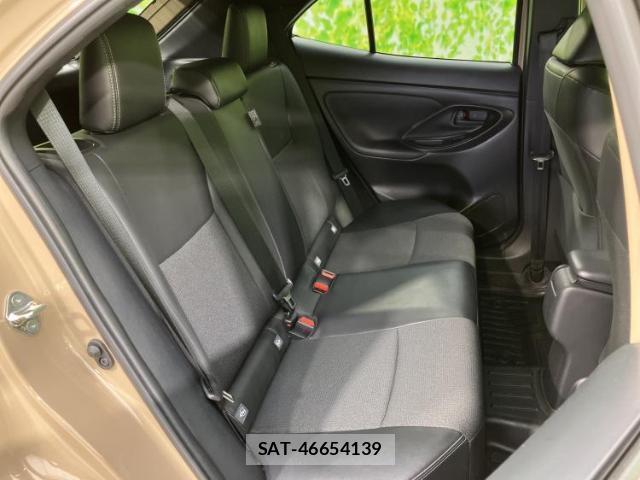 Toyota YARIS CROSS 2024-10 8552526-5