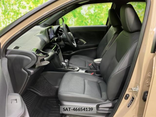 Toyota YARIS CROSS 2024-10 8552526-6