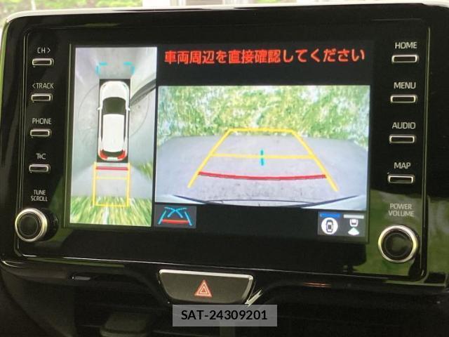 Toyota YARIS CROSS 2021-05 8552565-11