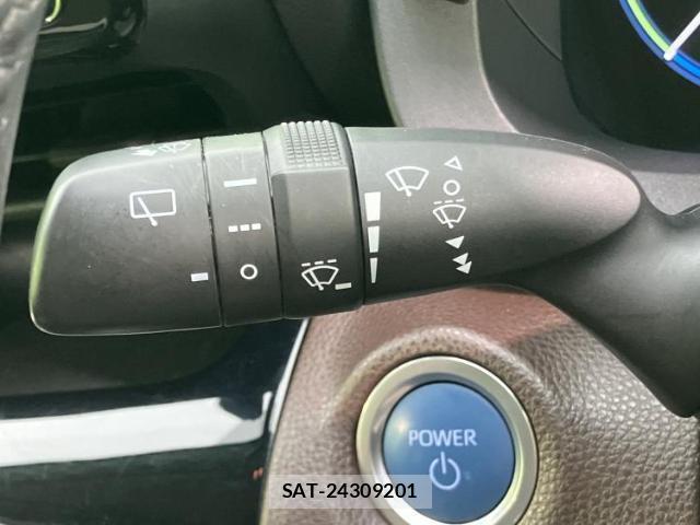 Toyota YARIS CROSS 2021-05 8552565-15