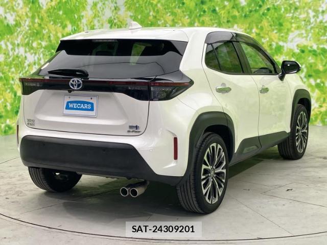 Toyota YARIS CROSS 2021-05 8552565-2