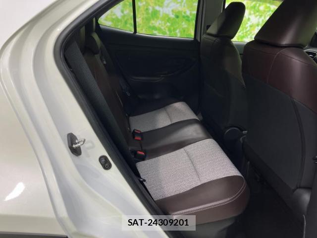 Toyota YARIS CROSS 2021-05 8552565-4