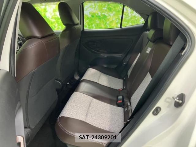 Toyota YARIS CROSS 2021-05 8552565-6