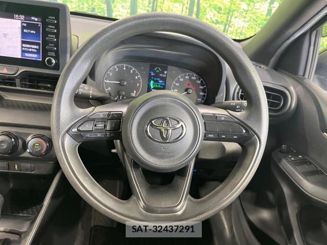 Toyota YARIS 2020-07 8545677-11