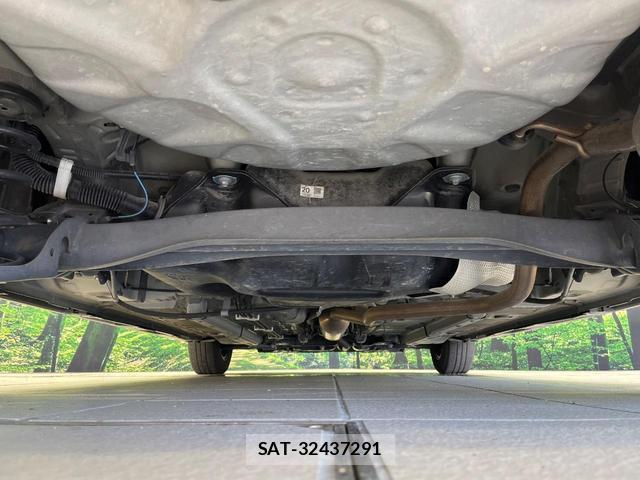 Toyota YARIS 2020-07 8545677-19