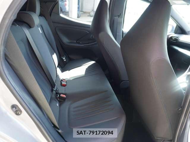 Toyota YARIS 2024-11 8546063-11