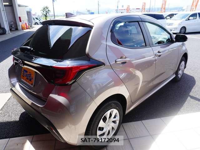 Toyota YARIS 2024-11 8546063-4