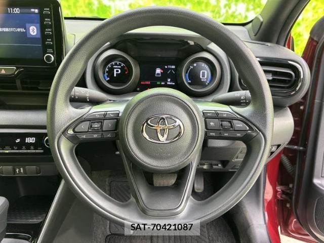 Toyota YARIS 2022-05 8547131-11