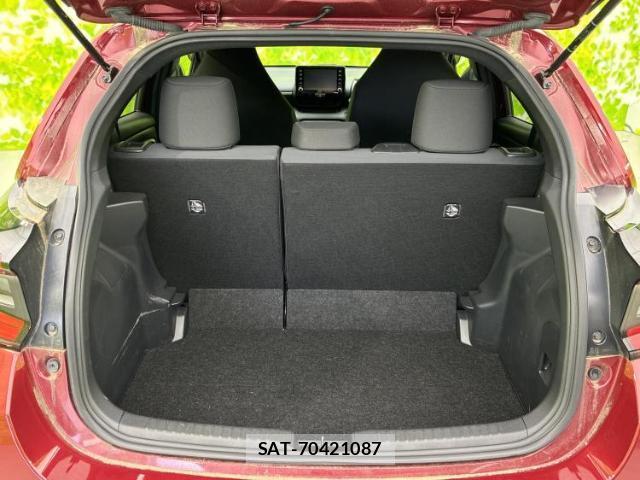 Toyota YARIS 2022-05 8547131-7