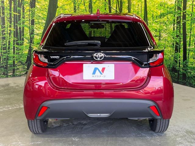 Toyota YARIS 2023-11 8547293-15