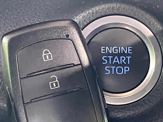 Toyota YARIS 2023-11 8547293-6