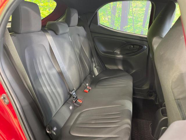 Toyota YARIS 2023-11 8547293-7