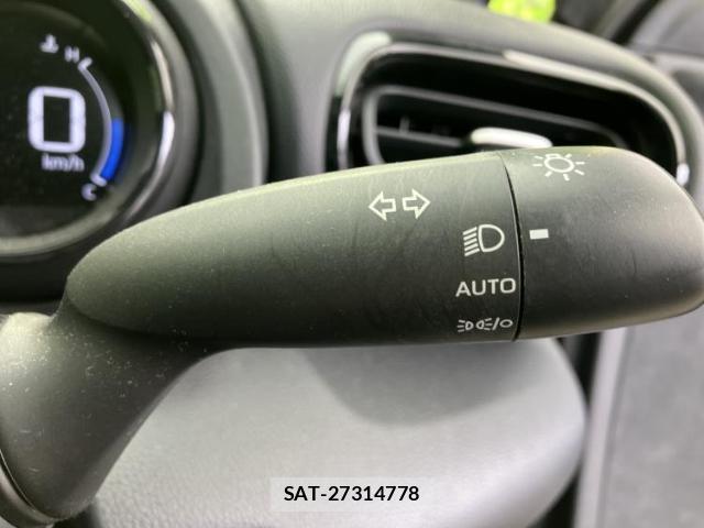 Toyota YARIS 2023-09 8547898-13